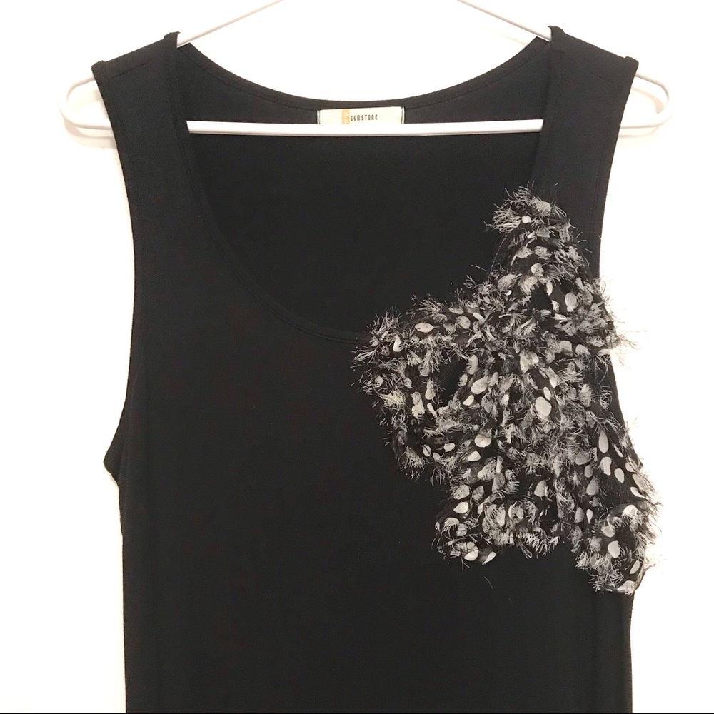 Gemstone black top with flower embellishments funky details size XL